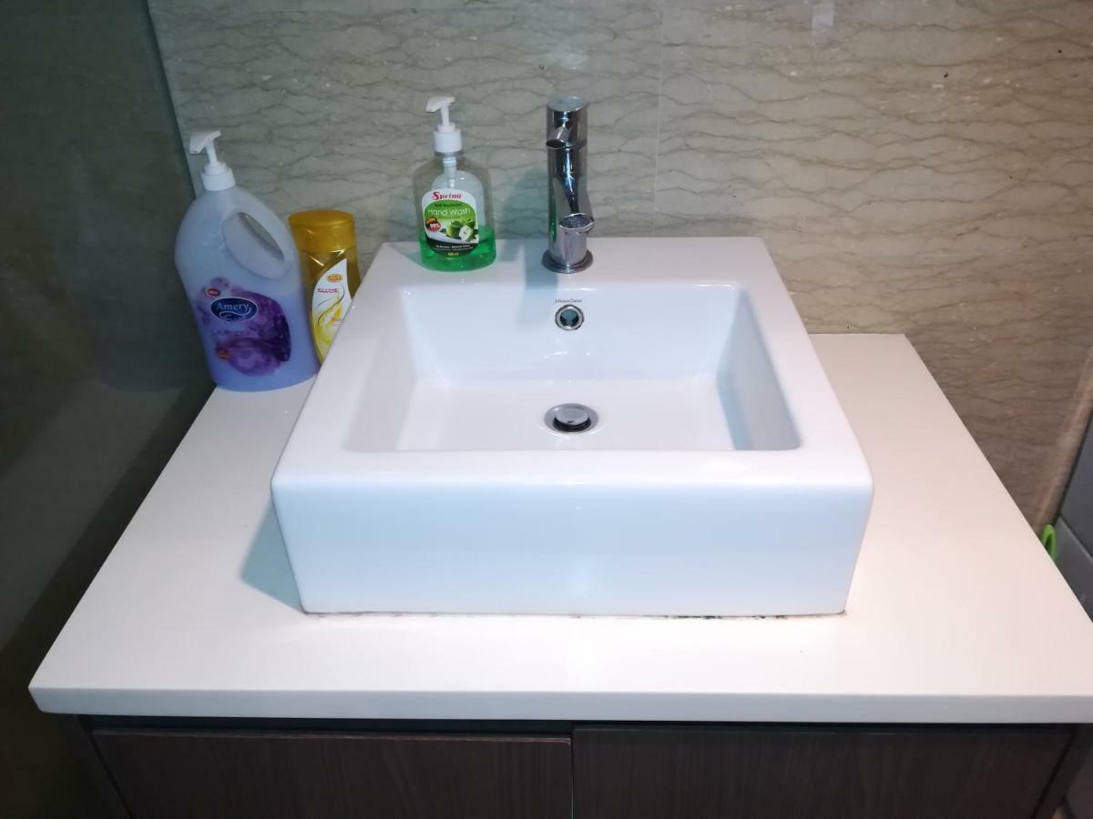Regalia Suites & Residence 2 Bedroom Apartment By Enjoy Your Stay Kuala Lumpur Extérieur photo